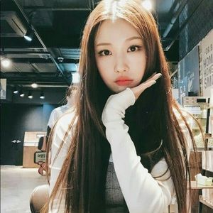 Meet your Posher, Lee